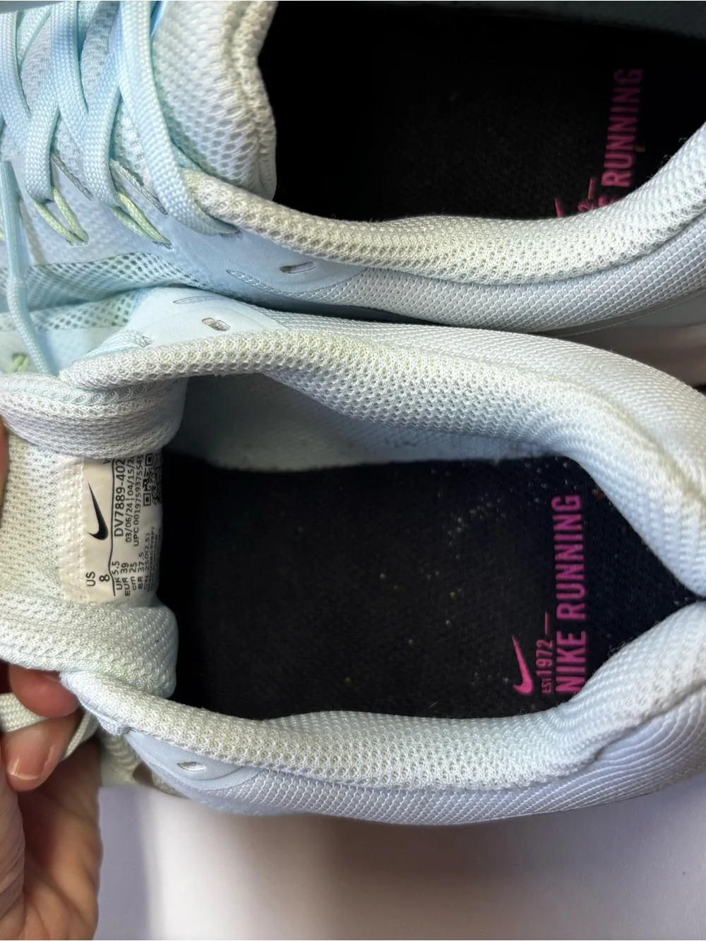 Nike Women’s Run Swift Light Blue Size 8